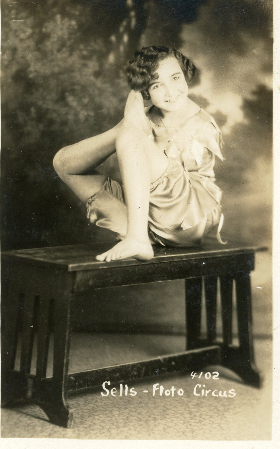 Real Photo Postcard - Sideshow performer Francis O'Connor Sells-Floto ...